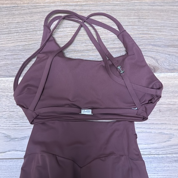 Bombshell sportswear set - Picture 4 of 5